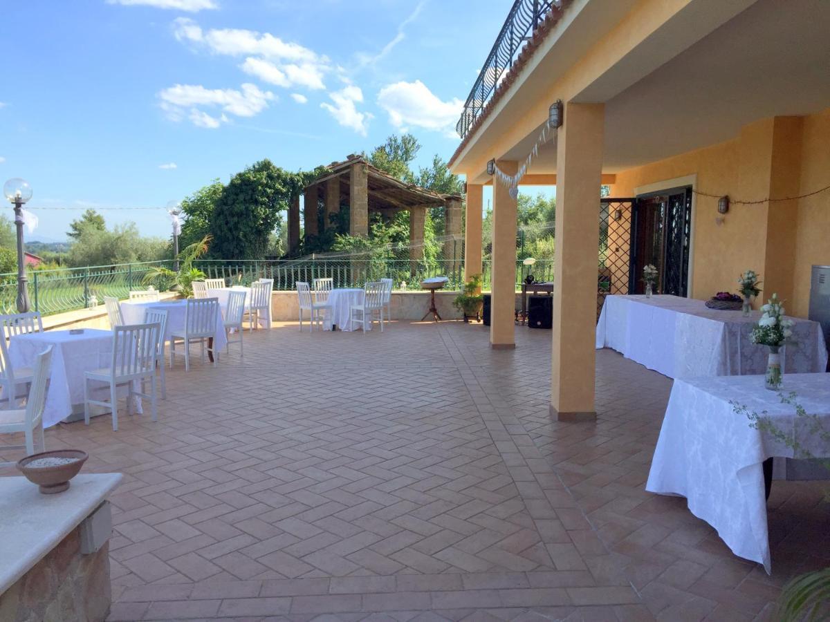I Due Melograni Agriresort Tarano Exterior photo