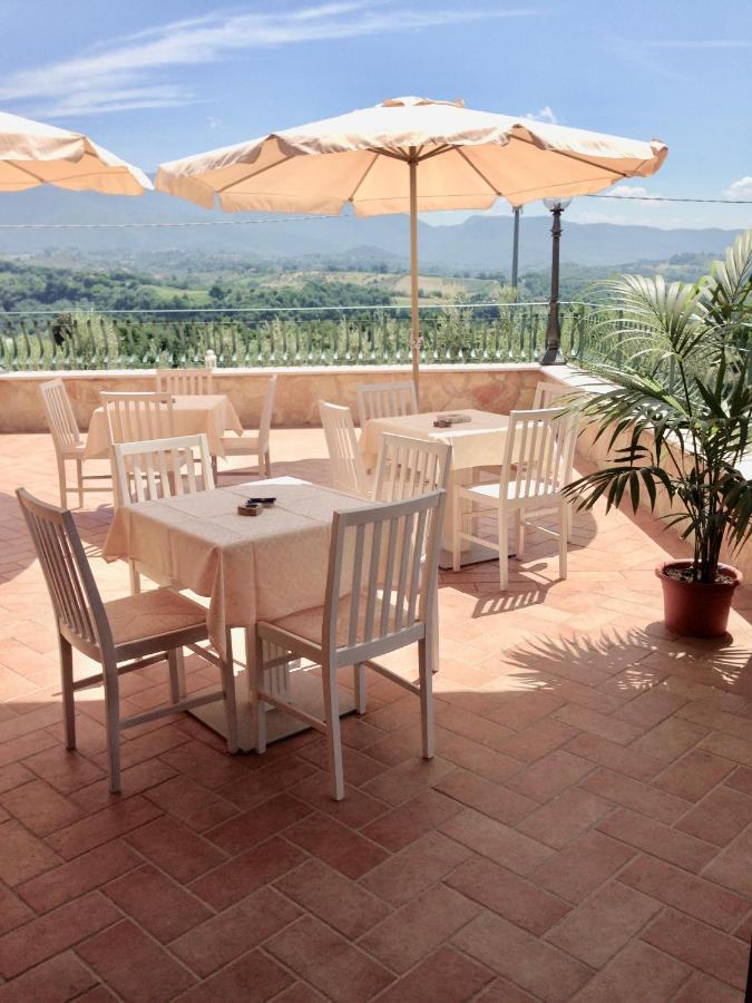 I Due Melograni Agriresort Tarano Exterior photo